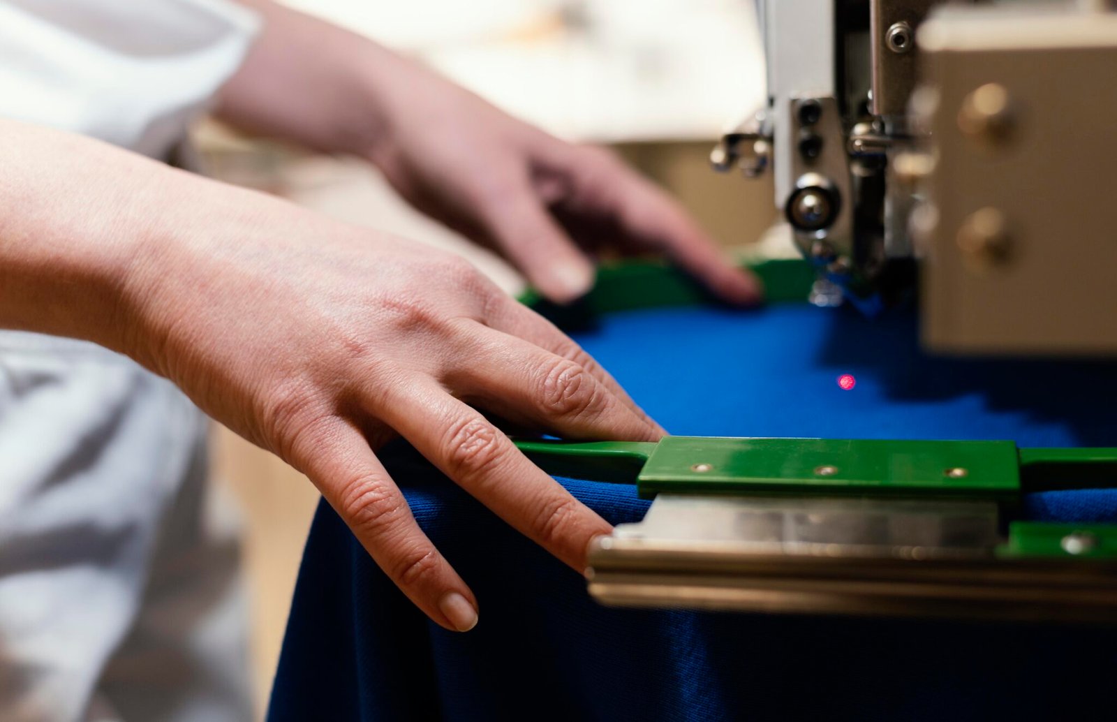 portrait-travail-femme-proprietaire-entreprise
